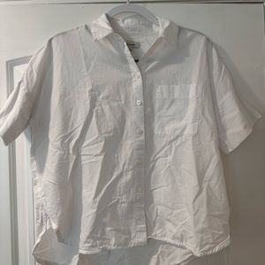 Madewell crisp white boxy button up blouse. Work wear perfect